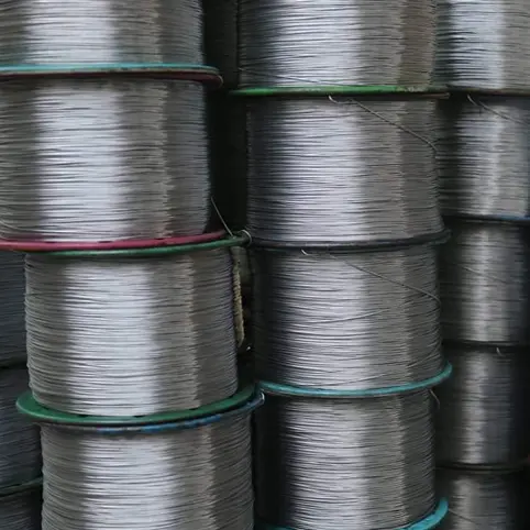 fencing-clutch-wire